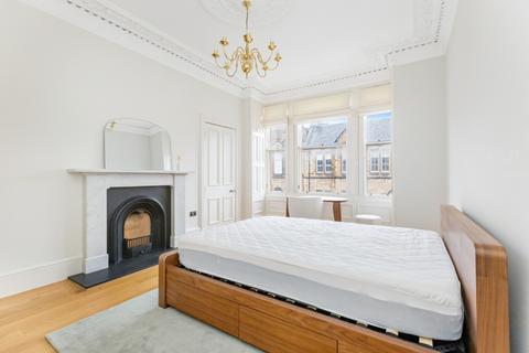 2 bedroom flat to rent, Marchmont Crescent, Marchmont, Edinburgh, EH9