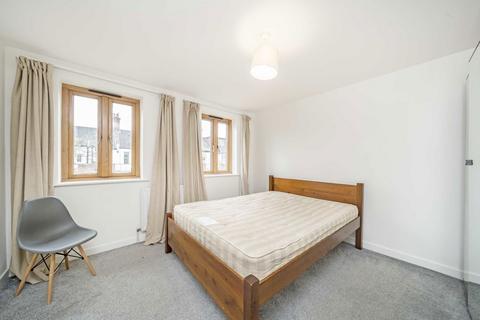 2 bedroom house for sale, Brunel Mews, London W10
