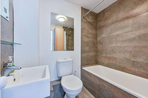 1 bedroom flat for sale, Cheverton Road, Crouch End, London, N19