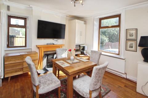 3 bedroom end of terrace house for sale, Simmondley Lane, Derbyshire SK13
