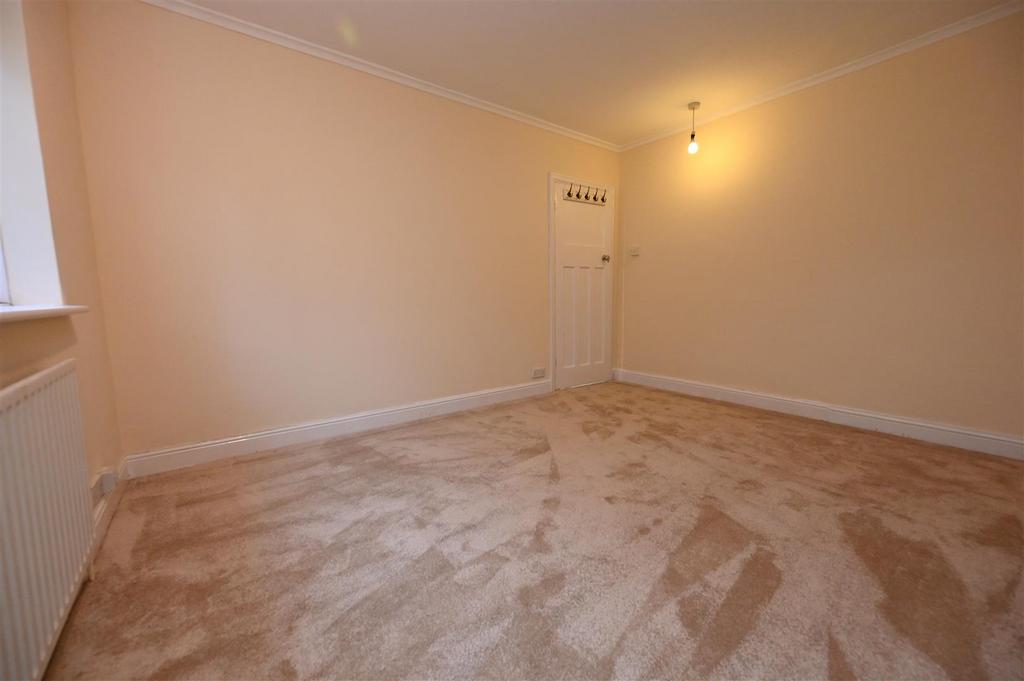 Bedroom2.1.JPG