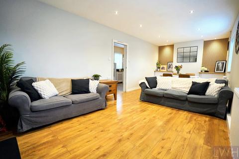 undefined, Y Waun, Harlech