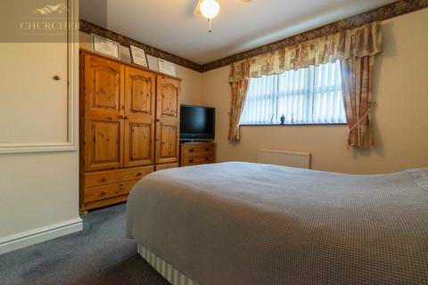 2 bedroom end of terrace house for sale, Ormskirk L39