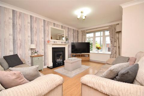 3 bedroom detached house for sale, Ashmore Drive, Ossett, West Yorkshire
