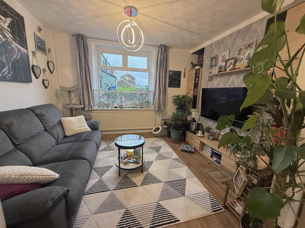 20251112 110710390 i OS.jpg