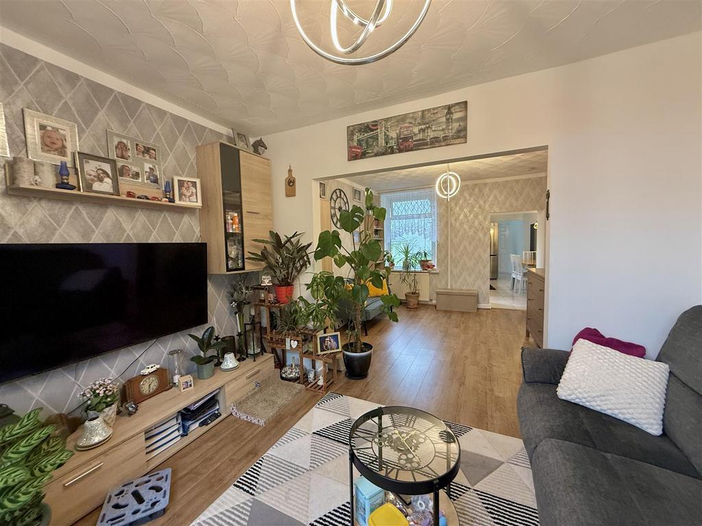 20251112 110735161 i OS.jpg