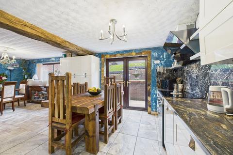 4 bedroom detached house for sale, Pilkington Road, Mapperley, Nottingham