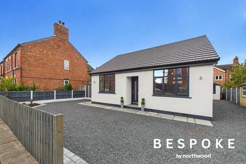3 bedroom bungalow for sale, Bradwall Street, Sandbach CW11