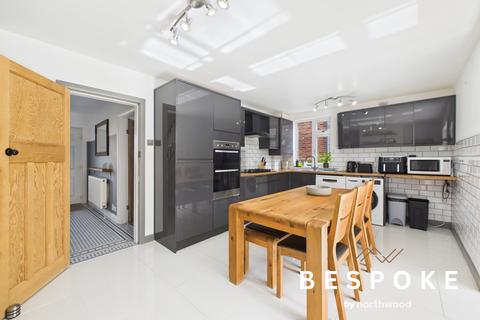 3 bedroom semi-detached house for sale, Close Lane, Alsager ST7