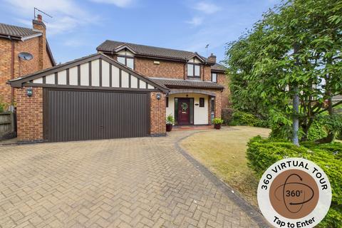 4 bedroom detached house for sale, Dalton Court, Sandbach CW11