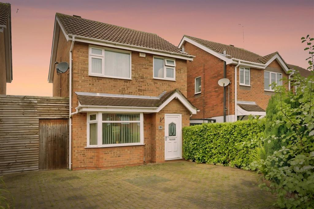 36 Merlin Way, Dusk Shot.jpg