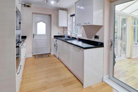 3 bedroom detached house for sale, Merlin Way Crewe