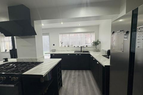 undefined, Bronville Close, Oldham OL1
