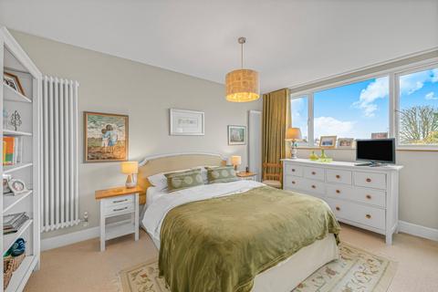 undefined, Suffolk House, 38 Putney Hill, London