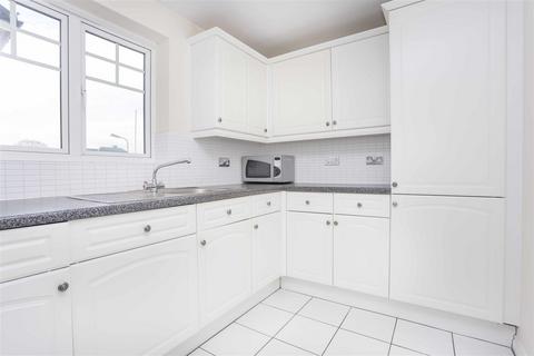 3 bedroom apartment to rent, Tudor Mansions, Church Road, Hendon