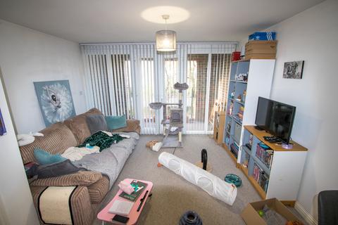 2 bedroom flat for sale, Woodsome Park, Woolton L25