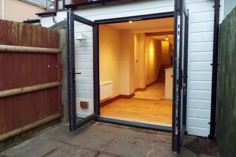 1 bedroom terraced house to rent, West Wall, Presteigne