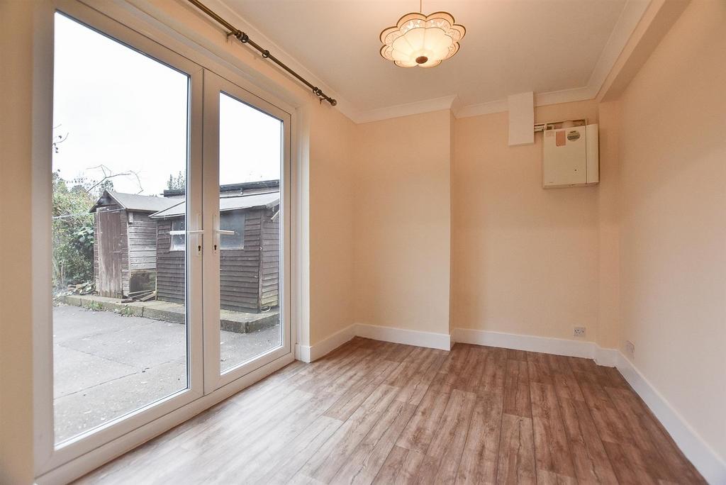 Dining Room.jpg