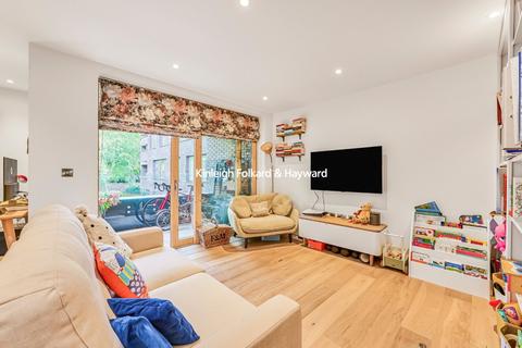 2 bedroom flat for sale, Prodigal Square, London, E8