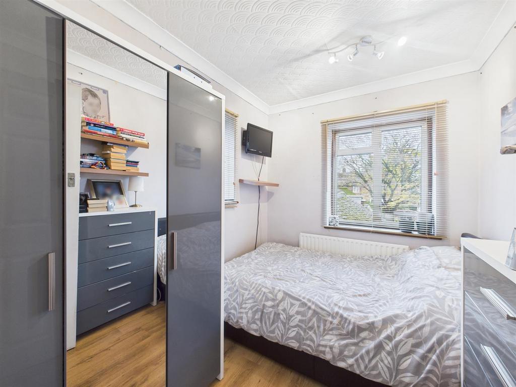 CAM05080 G0-PR0220-STILL005.jpg