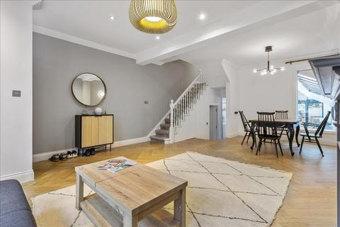 4 bedroom terraced house for sale, Crabtree Lane, Fulham, London, SW6