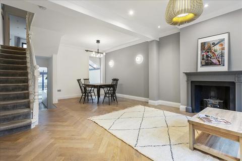 4 bedroom terraced house for sale, Crabtree Lane, Fulham, London, SW6