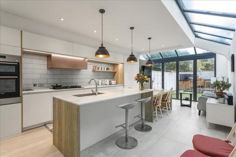Crabtree Lane, Fulham, London, SW6
