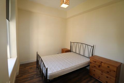 2 bedroom flat to rent, Union Grove, Aberdeen, AB10