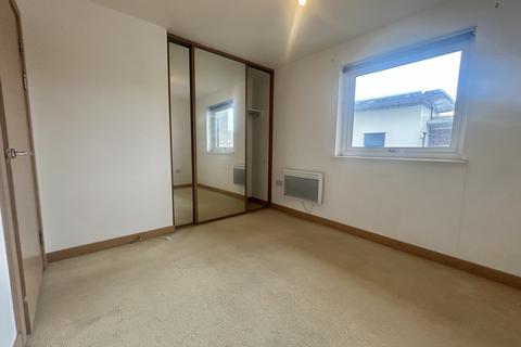 2 bedroom flat for sale, Flat 28, Spiritus House, Hawkins Road, Colchester, Essex CO2 8LE