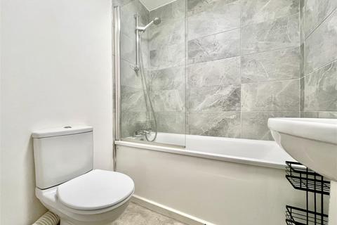 undefined, Kilberry Close, Isleworth TW7