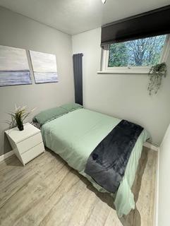 undefined, Glengall Grove, London E14