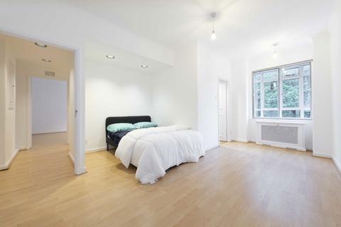 1 bedroom flat for sale, University Street, London WC1E