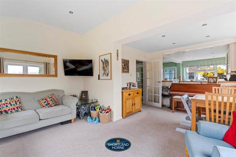 18 Barrow Close, Coventry, CV2 2BP