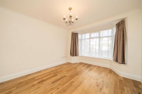 3 bedroom semi-detached house to rent, Cheviot Gardens, London NW2