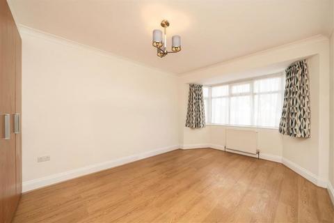 3 bedroom semi-detached house to rent, Cheviot Gardens, London NW2