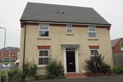 undefined, Spruce Drive, Shrewsbury