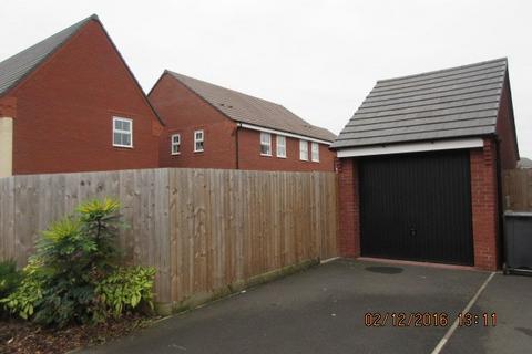 undefined, Spruce Drive, Shrewsbury