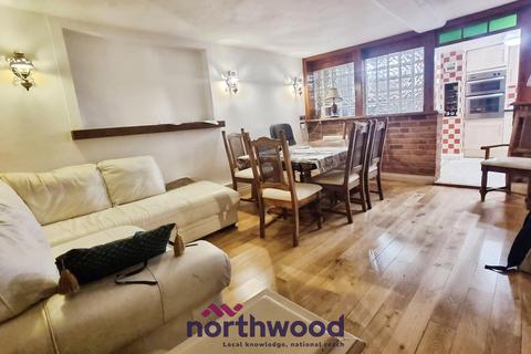 2 bedroom flat to rent, New Bridge Street, Central, Exeter, EX4