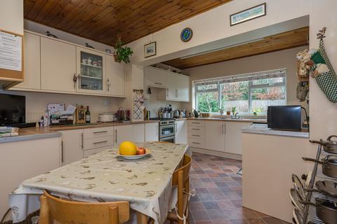 4 bedroom detached house for sale, Wyre Close, Aylesbury HP17