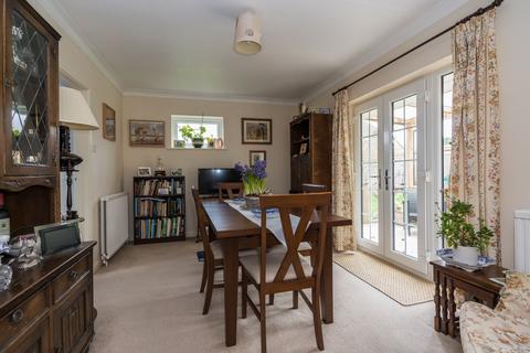 4 bedroom detached house for sale, Wyre Close, Aylesbury HP17