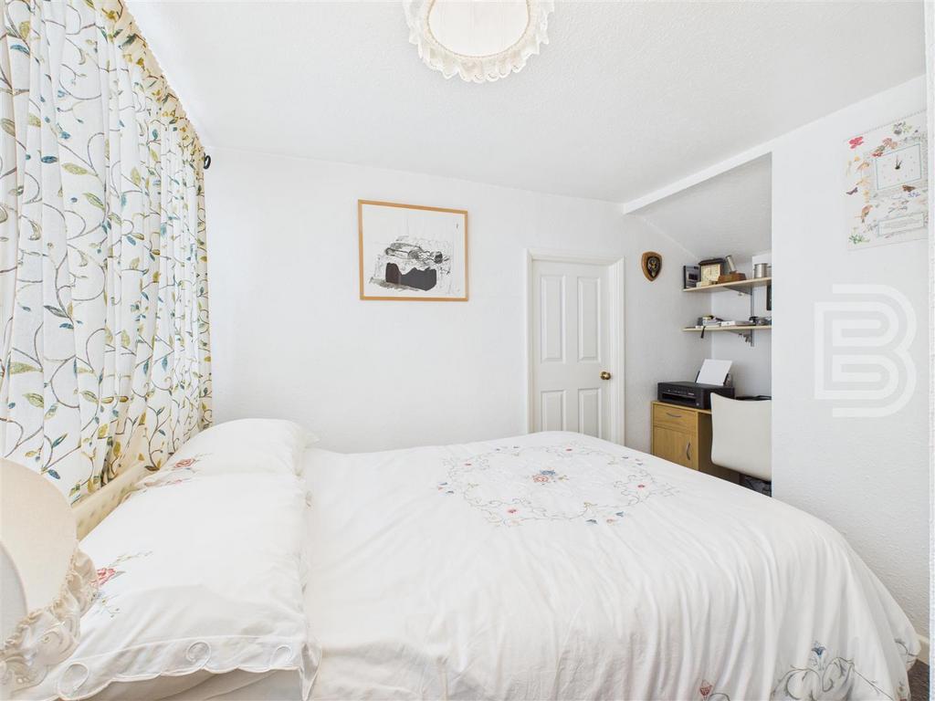 CAM05587 G0-PR0075-STILL015.jpg