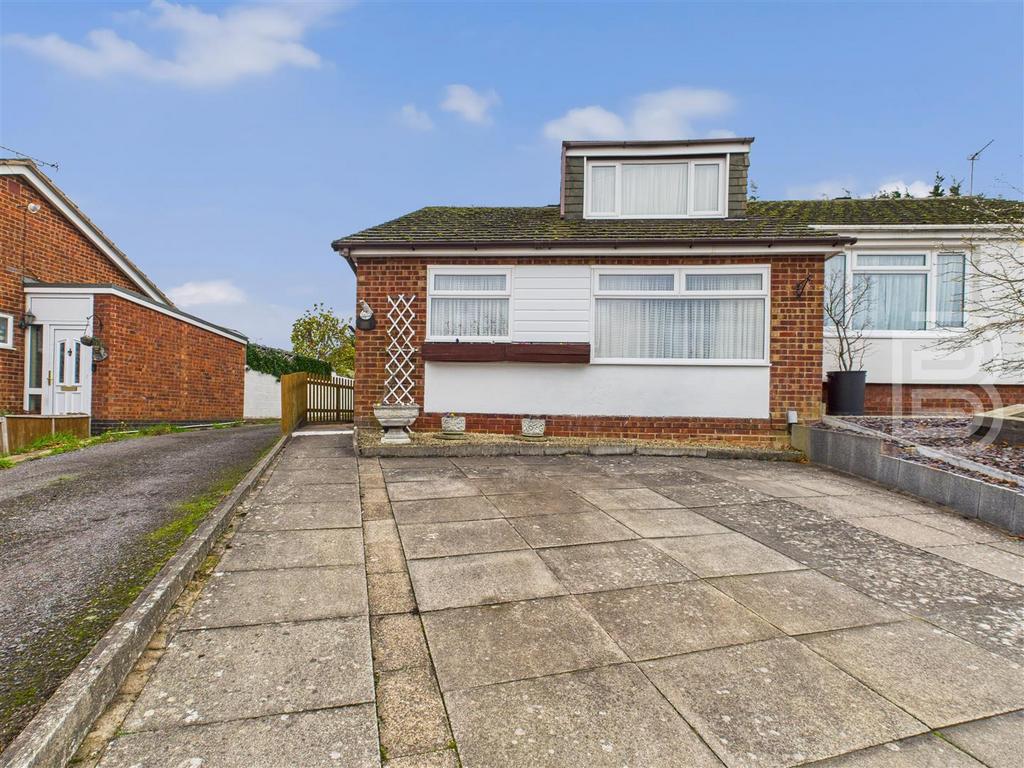 CAM05587 G0-PR0075-STILL001.jpg