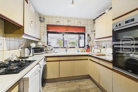 undefined, Evans Road, Rugby CV22