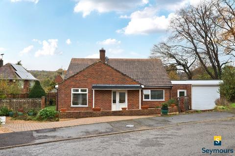 2 bedroom bungalow for sale, Pine View Close, Guildford GU4