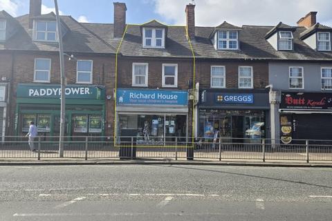 Retail property (high street) for sale, 794 Green Ln Dagenham RM8 1YT