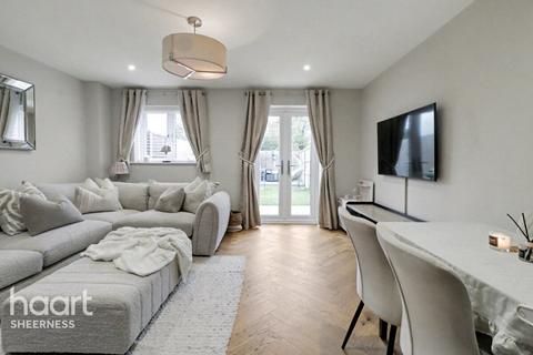 9 Commodores Close, Minster On Sea, Sheerness, ME12 3UU