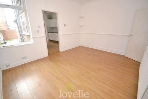2 bedroom terraced house for sale, Oxford Street, Cleethorpes DN35