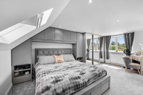 4 bedroom end of terrace house for sale, Rochester Road, Gravesend, Kent, DA12
