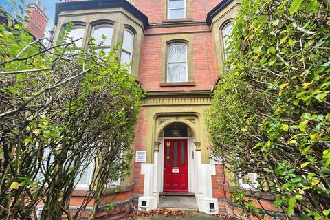 undefined, Waterloo Crescent, Nottingham NG7