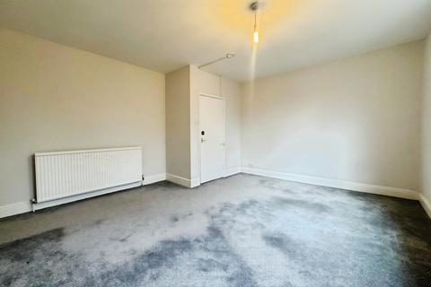 undefined, Waterloo Crescent, Nottingham NG7